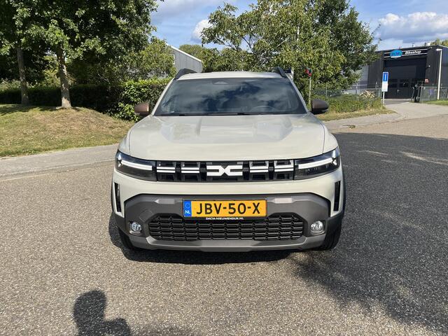 Dacia DUSTER 1.6 Hybrid 140 Extreme APPLE CARPLAY ANDROID AUTO / VERWARMDE VOORSTOELEN / CLIMATE CONTROLE / CRUISE CONTROLE / PARKEERSENSOREN+CAMERA.