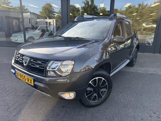 dacia-duster-1.2-tce-4x2-blacksh.