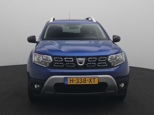 Dacia DUSTER TCe 130 Serie Limitee 15th Anniversary | Climate Control | Handsfree Card | Medianav met Apple CarPlay & Android Auto | Lichtmetalen velgen | Metaalkeur | Dakdragers |