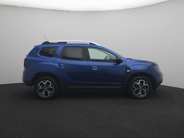 Dacia DUSTER TCe 130 Serie Limitee 15th Anniversary | Climate Control | Handsfree Card | Medianav met Apple CarPlay & Android Auto | Lichtmetalen velgen | Metaalkeur | Dakdragers |