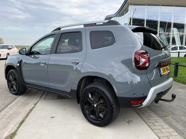 Dacia DUSTER 1.5 dCi 4x4 4WD Prestige / Dealer onderhouden / Trekhaak. Trekgewicht 1.500 KG / 360' Camera / Stoelverw. / Apple Carplay - Android Auto / 17'' LMV /