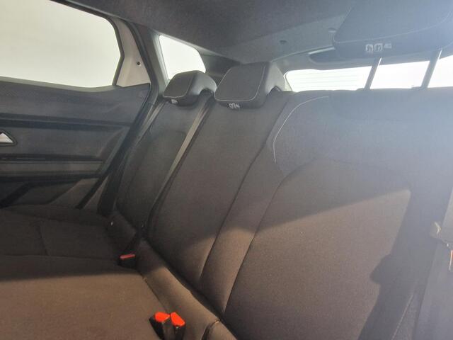 Dacia DUSTER 1.2 TCe 130 mild hybrid Extreme ACHTERUITRIJCAMERA | NAVIGATIE | STOELVERWARMING |