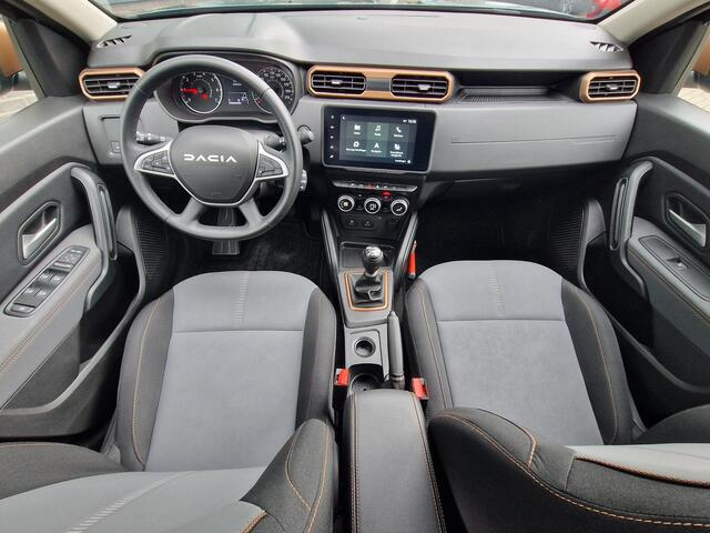 Dacia DUSTER 1.0 TCe 100 ECO-G Extreme / 1e Eigenaar / 360 graden Camera / Side Steps / Trekhaak / LPG G3 / Benzine /