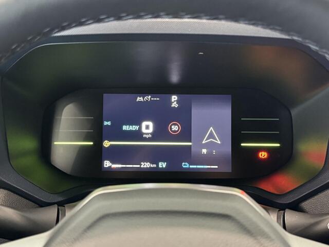 Dacia DUSTER 1.6 Hybrid 140 Journey | Navigatie | Stoel- en stuurverwarming | 3.180 KM!