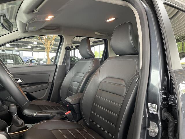 Dacia DUSTER 1.3 TCe AUTOMAAT PRESTIGE / LEDER / 360 / CRUISE / NAVI / RIJKLAAR