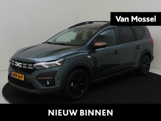 Dacia Jogger 1.0 TCe 110 Extreme 7p. Navigatie / Climate Control / Cruise Control / Apple Carplay & Android Auto / Parkeersensoren Voor en Achter / Camera Achter / (DEMO)