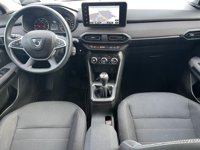 Dacia Jogger 1.0 TCe 110 Extreme 7p. Camera Cruise control Stoelverwarming 1e eigenaar Apple Carplay/Android Auto
