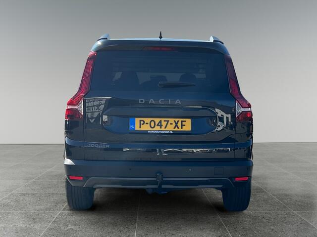 Dacia Jogger 1.0 TCe Bi-Fuel Extreme 5p. | incl. 12 maanden garantie | Trekhaak | Stoelverwarming | Achteruitrijcamera | Dodehoek detectie | Extreme Pack | Dealer onderhouden | Cruise control | Airco | Navigatie | Apple Carplay / Android auto | Parkeersensoren voor en