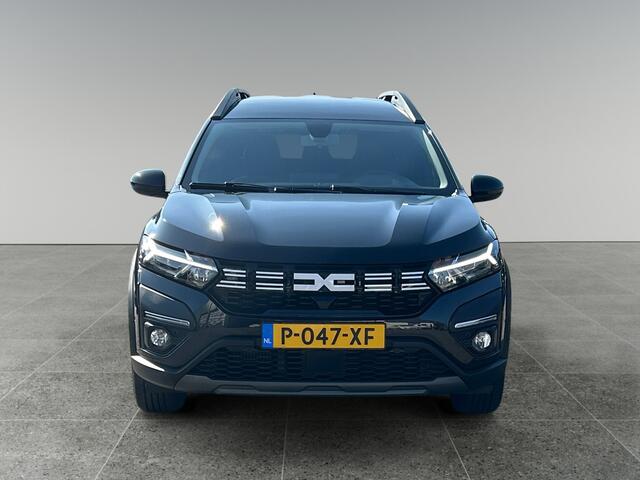 Dacia Jogger 1.0 TCe Bi-Fuel Extreme 5p. | incl. 12 maanden garantie | Trekhaak | Stoelverwarming | Achteruitrijcamera | Dodehoek detectie | Extreme Pack | Dealer onderhouden | Cruise control | Airco | Navigatie | Apple Carplay / Android auto | Parkeersensoren voor en