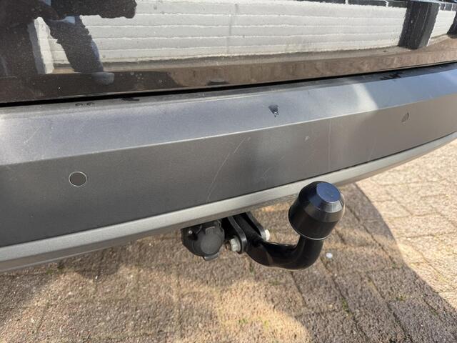 Dacia Jogger 1.0 TCe 100 ECO-G Expression 7p+Trekhaak!!