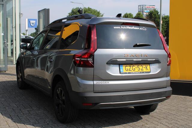 Dacia Jogger TCe 110 Extreme 7p. l DEMO l 7 zitplaatsen l Volledige historie bekend