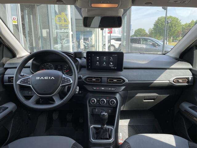 Dacia Jogger TCe 110 Extreme 7p. l DEMO l 7 zitplaatsen l Volledige historie bekend