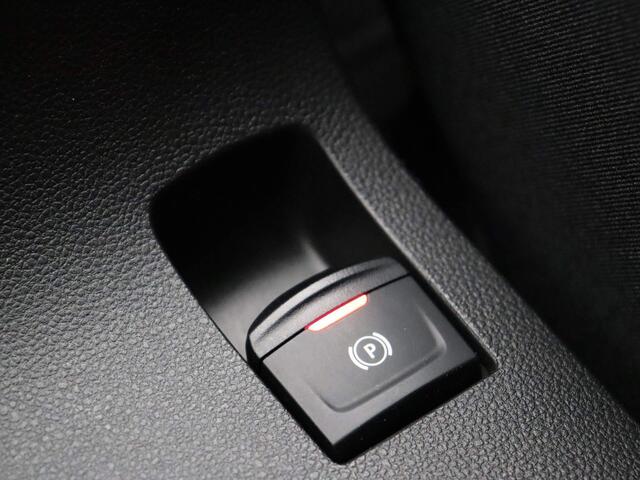 Dacia Jogger TCe 110pk Extreme 7p. | Stoelverwarming | Dodehoeksensor | Auto. parkeerrem |