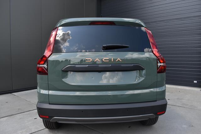 Dacia Jogger Extreme | Achteruitrijcamera | Bekleding 'Extreme' met rode details | Cruise Control met snelheidsbegrenzer