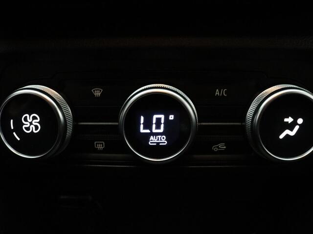 Dacia Jogger 100pk TCe Bi-Fuel Extreme 5p. Camera | Cruise | Climate | Parkeersens. v+a | Stoelverw. | Trekhaak