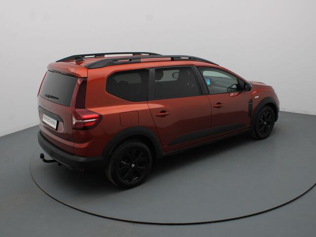 Dacia Jogger 100pk TCe Bi-Fuel Extreme 5p. Camera | Cruise | Climate | Parkeersens. v+a | Stoelverw. | Trekhaak