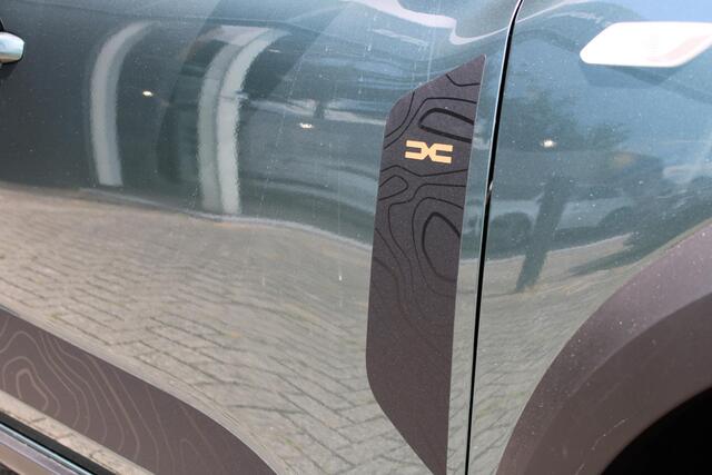 Dacia Jogger Hybrid 140 Extreme 7-persoons | Automaat | Pack Media Nav | Pack Assist | Direct uit voorraad leverbaar |