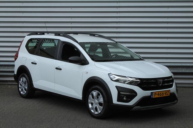 Dacia Jogger 1.0 TCe 111pk Essential 7p. NL-Auto NAP Airco Cruise CPV El. Ramen Dakreling