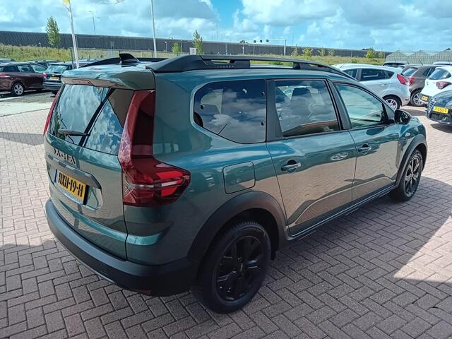 Dacia Jogger 1.6 Hybrid 140 Extreme 7p. Automaat, Airco(automatisch), Carplay/Android auto, Parkeersensoren, Camera, Cruise control, Keyless, Elektrische ramen en spiegels, Nieuwstaat, Dealer onderhouden, Fabrieksgarantie, BOVAG