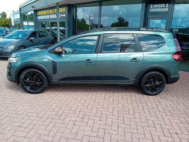 Dacia Jogger 1.6 Hybrid 140 Extreme 7p. Automaat, Airco(automatisch), Carplay/Android auto, Parkeersensoren, Camera, Cruise control, Keyless, Elektrische ramen en spiegels, Nieuwstaat, Dealer onderhouden, Fabrieksgarantie, BOVAG