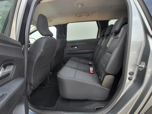 Dacia Jogger 1.6 Hybrid 140 Expression 7p. / Zeven zitplaatsen / Stoelverwarming / Navigatie / Apple Carplay Android /