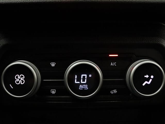 Dacia Jogger Hybrid 140pk Extreme 7persoons Automaat Camera | Cruise | Navi | Parkeersens. v+a | Stoelverw.