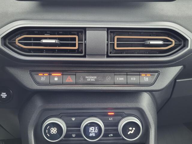 Dacia Jogger 1.6 Hybrid 140 Extreme 7p. Automaat / 7- persoons / Pack Assist / Achteruitrijcamera / Verwarmde voorstoelen / Automatische airco