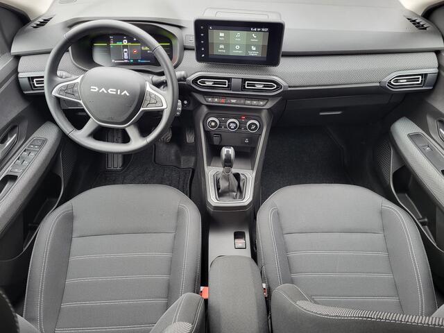 Dacia Jogger 1.6 Hybrid 140 Expression 7p. Automaat / 7- persoons / Pack Assist / Achteruitrijcamera / Verwarmde voorstoelen / Automatische airco