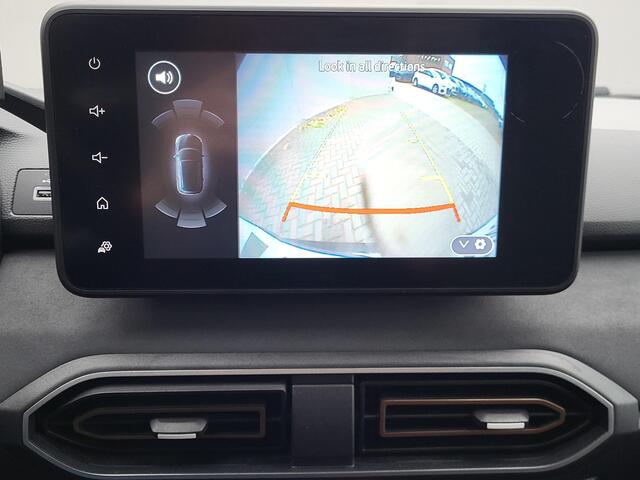 Dacia Jogger 1.6 Hybrid 140 Extreme 7p. Automaat / 7- persoons / Pack Assist / Achteruitrijcamera / Verwarmde voorstoelen / Automatische airco