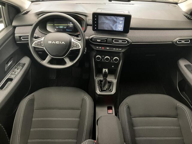 Dacia Jogger 1.6 Hybrid 140 Expression 7p. / Apple CarPlay/Android Auto / Camera / Stoelverwarming / Climate Control / Cruise Control /