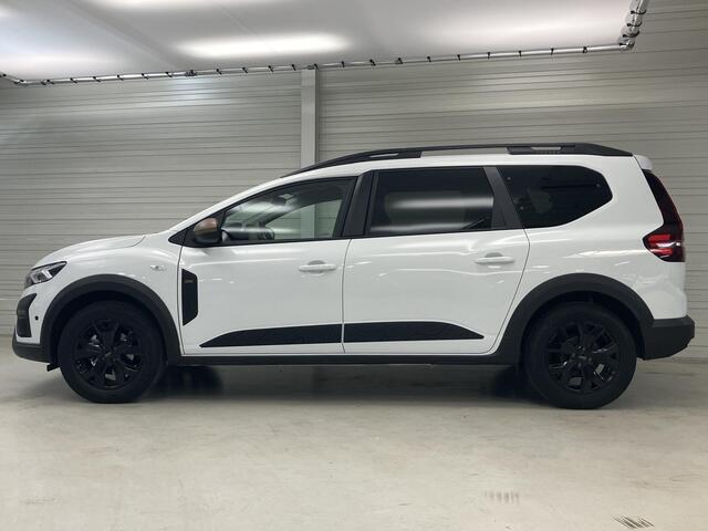 Dacia Jogger 1.6 Hybrid 140 Extreme 7p. Automaat / Apple CarPlay/Android Auto / Camera / Climate Control / Cruise Control / Stoelverwarming / Keyless /