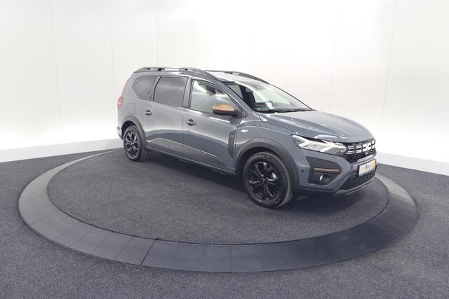 Dacia Jogger TCe 110 Extreme | 7 Zitplaatsen | Camera | Dodehoekdetectie | Stoelverwarming | Apple Carplay