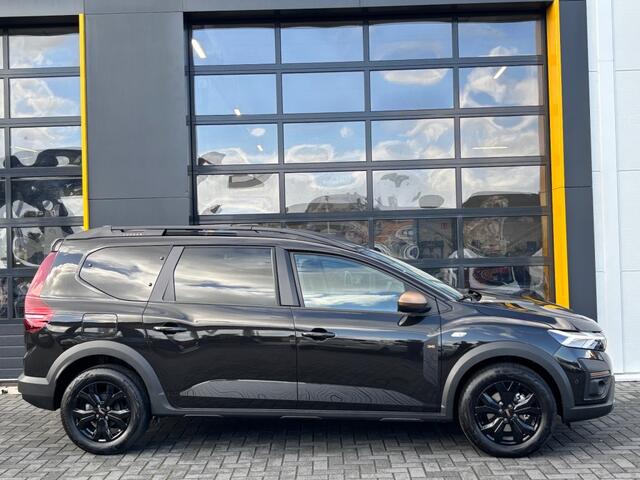 Dacia Jogger 1.0 TCe 100 Extreme 7 P. Camera 5.000 km