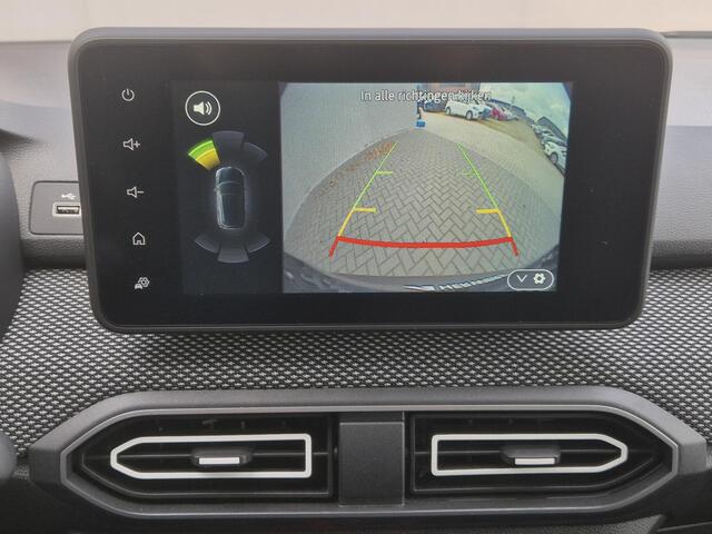 Dacia Jogger 1.6 Hybrid 140 Expression 7p. Automaat / 7 Persoons / Navigatie via Apple Carplay of Android Auto / Stoelverwarming / Cruise control / Achteruitrijcamera / Climate control / Parkeersensoren voor en achter /