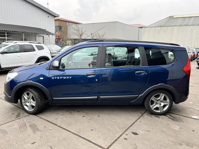 Dacia LODGY 1.6 SCe Bi-Fuel Stepway 5p.