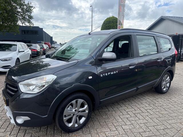 Dacia LODGY 1.2 Benzine 7-Persoons 2016 149.000 KM
