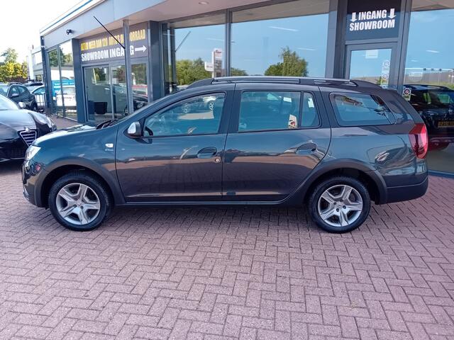 Dacia LOGAN MCV 0.9 TCe Stepway, Airco, Multimediasysteem, Bluetooth, Navigatie, Cruise control, Parkeersensoren, Camera, Elektrische ramen en spiegels, Centrale vergrendeling met aftandsbediening, Nette auto, 1e eigenaar, Dealer onderhouden, BOVAG