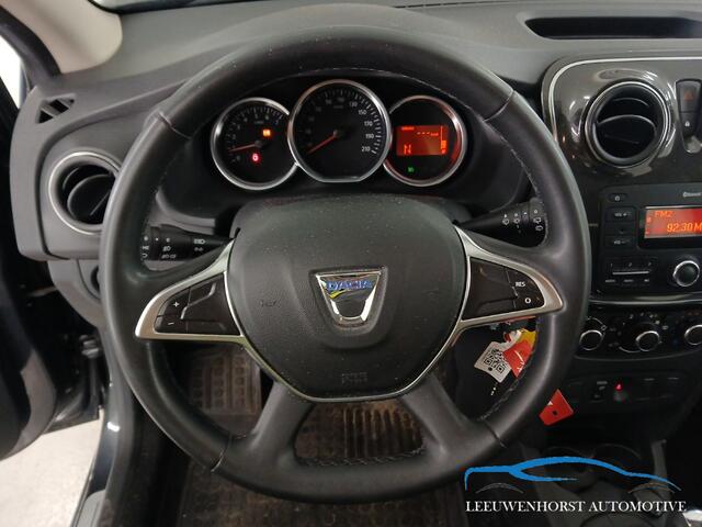 Dacia LOGAN MCV 0.9 TCe Laureate AUTOMAAT NAP 34.400 KM, airco, PDC, trekhaak, elektr. pakket orig. NL