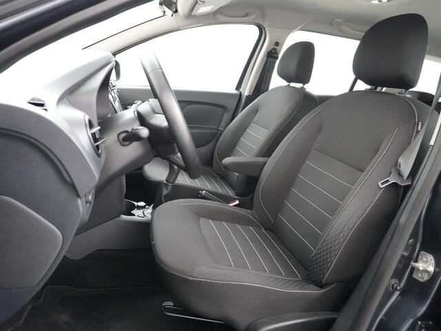 Dacia LOGAN MCV 1.0TCe Bi-Fuel LPG Apple carplay Android auto Airco Navi Camera Cruise Control Pdc Comfort Bluetooth Led Pack Prestige Isofix 1e Eigenaar Origineel Nederlandse Auto Af-fabriek gasinstallatie