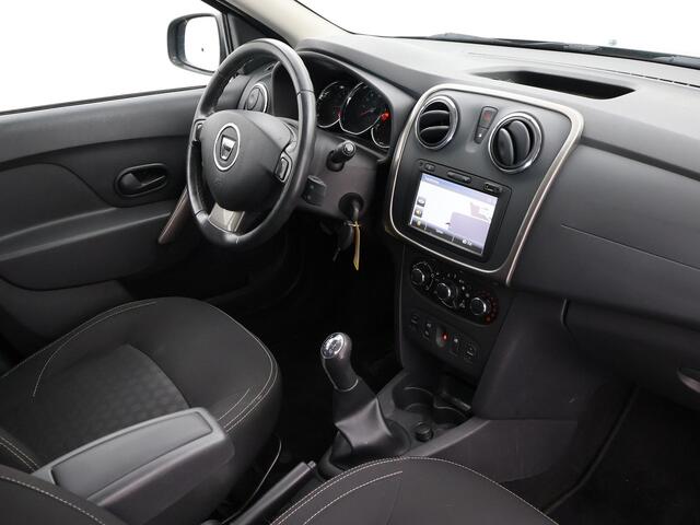 Dacia LOGAN MCV 0.9 TCe PRESTIGE + NAVIGATIE | CRUISE CONTROL | TREKHAAK | AIRCO