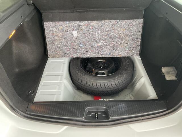 Dacia LOGAN MCV 0.9 TCe Laureate AUTOMAAT / AIRCONDITIONING / ELEC RAMEN / NAVIGATIESYSTEEM / BLEUTOOTH / ELECTRISCHE SPIEGELS / CRUISECONTROL