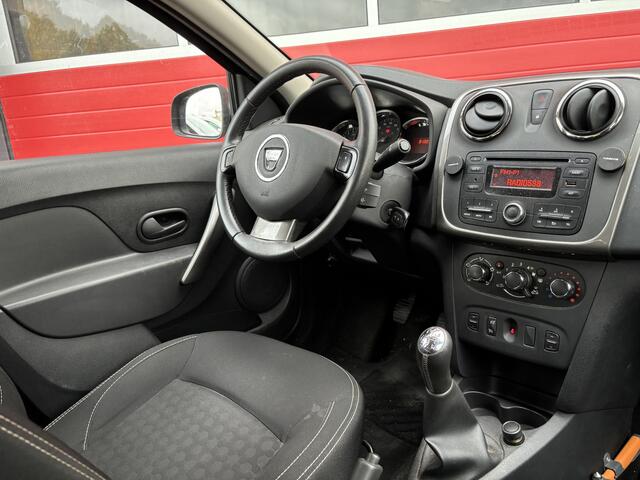 Dacia LOGAN MCV 0.9 TCe S&S Lauréate TREKHAAK / AIRCO / CRUISE / BLUETOOTH / PDC / NL-AUTO