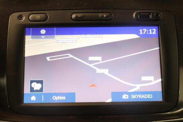 Dacia LOGAN MCV 0.9 TCe Bi-Fuel Laureate | Camera | Navigatie | LPG-G3 | Airco | Cruise control | Parkeersensor |