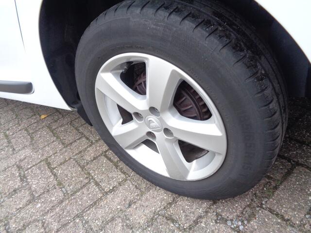 Dacia LOGAN MCV 0.9 TCe SL Royaal Automaat, pdc, airco, LMV, Trekhaak