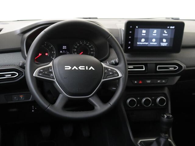 Dacia SANDERO 1.0 TCe 90 PK Expression Navigatie / Climate Control / Cruise Control / Parkeersensoren Voor en Achter / Camera Achter / Apple Carplay & Android Auto
