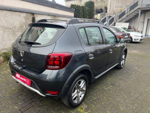 Dacia SANDERO 0.9 TCE Stepway Airco Cruise Navi Cross Camera LM 17Mooi