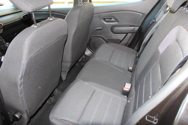 Dacia SANDERO Stepway 1.0 TCe 90 Essential