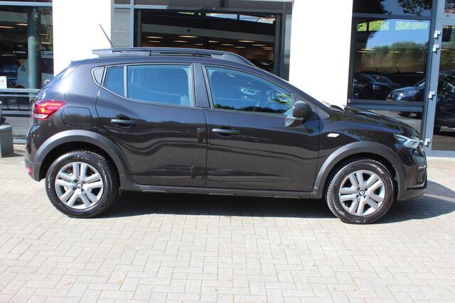 Dacia SANDERO Stepway 1.0 TCe 90 Essential