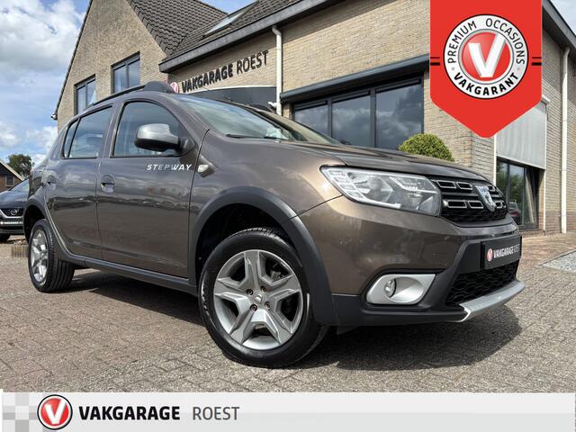 Dacia SANDERO 0.9 TCe Stepway Laureate Navigatie / Parkeersensors
