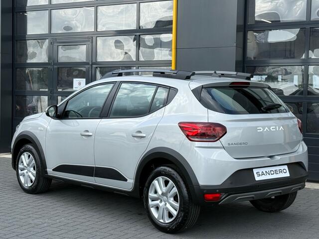 Dacia SANDERO Stepway 1.0 TCe 90 Expression Camera Navi Keyless